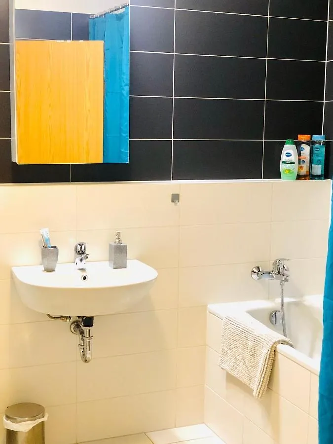 Maria Apartments - Free Parking Prague