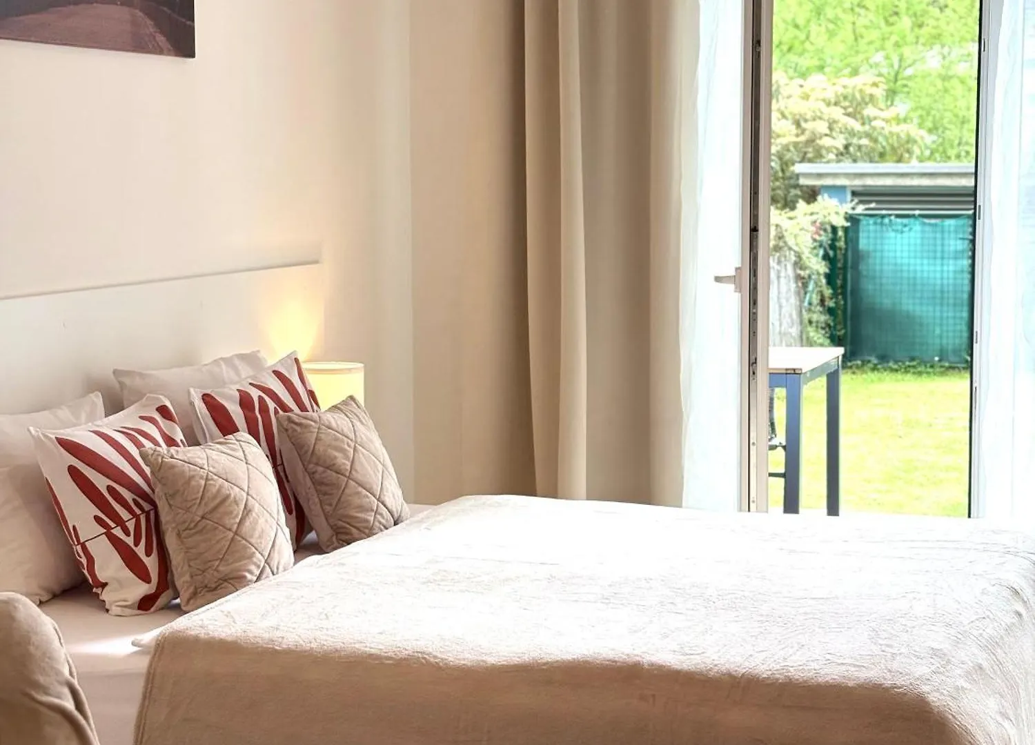 Maria Apartments - Free Parking Prague