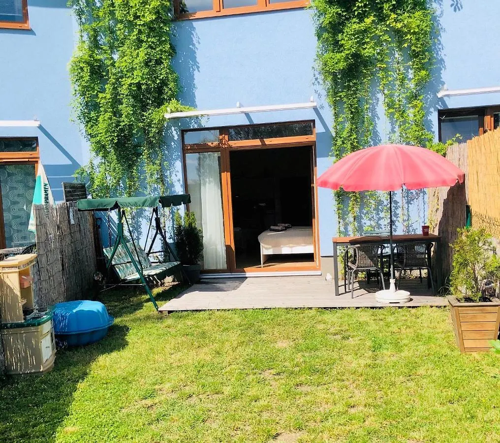 Maria Apartments - Free Parking Prague