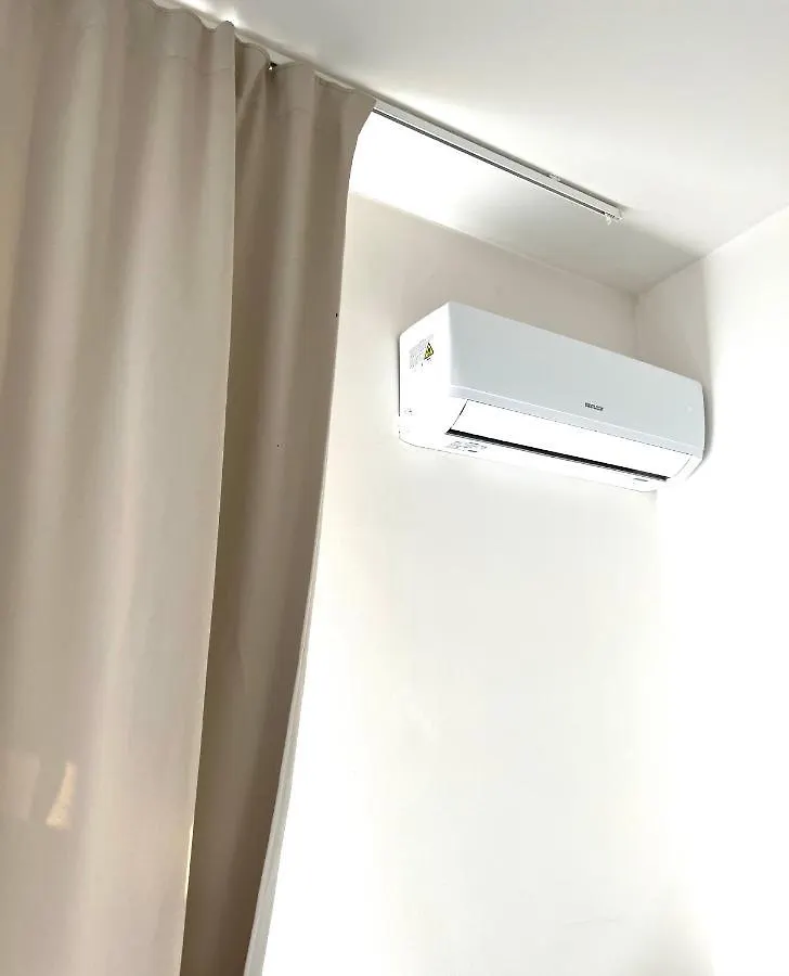 Maria Apartments - Free Parking Prague